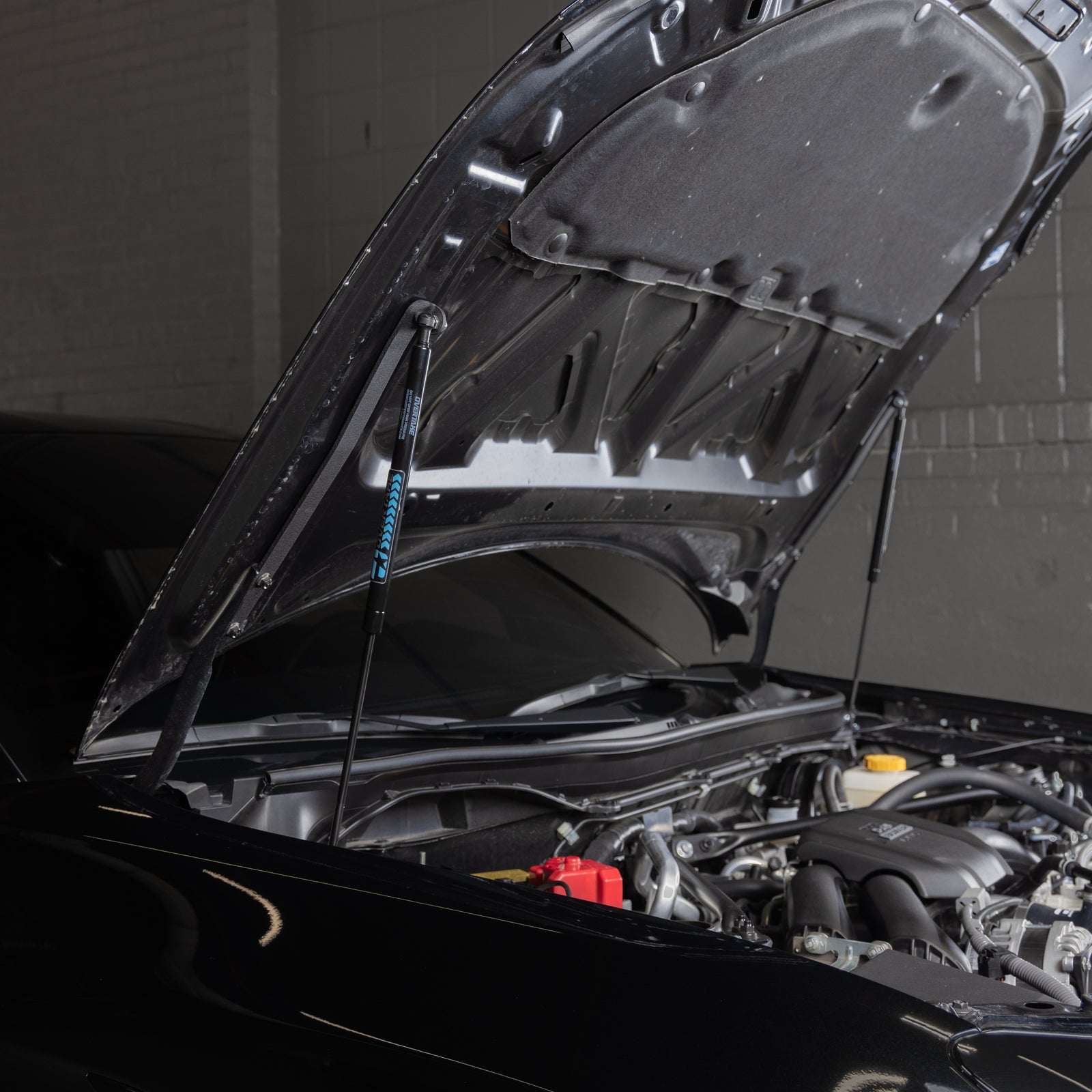 Overtake High-Lift Hood Struts 2022+ BRZ/GR86