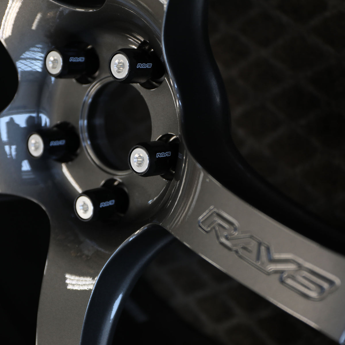 Rays Formula Nut II Lug Nut Set