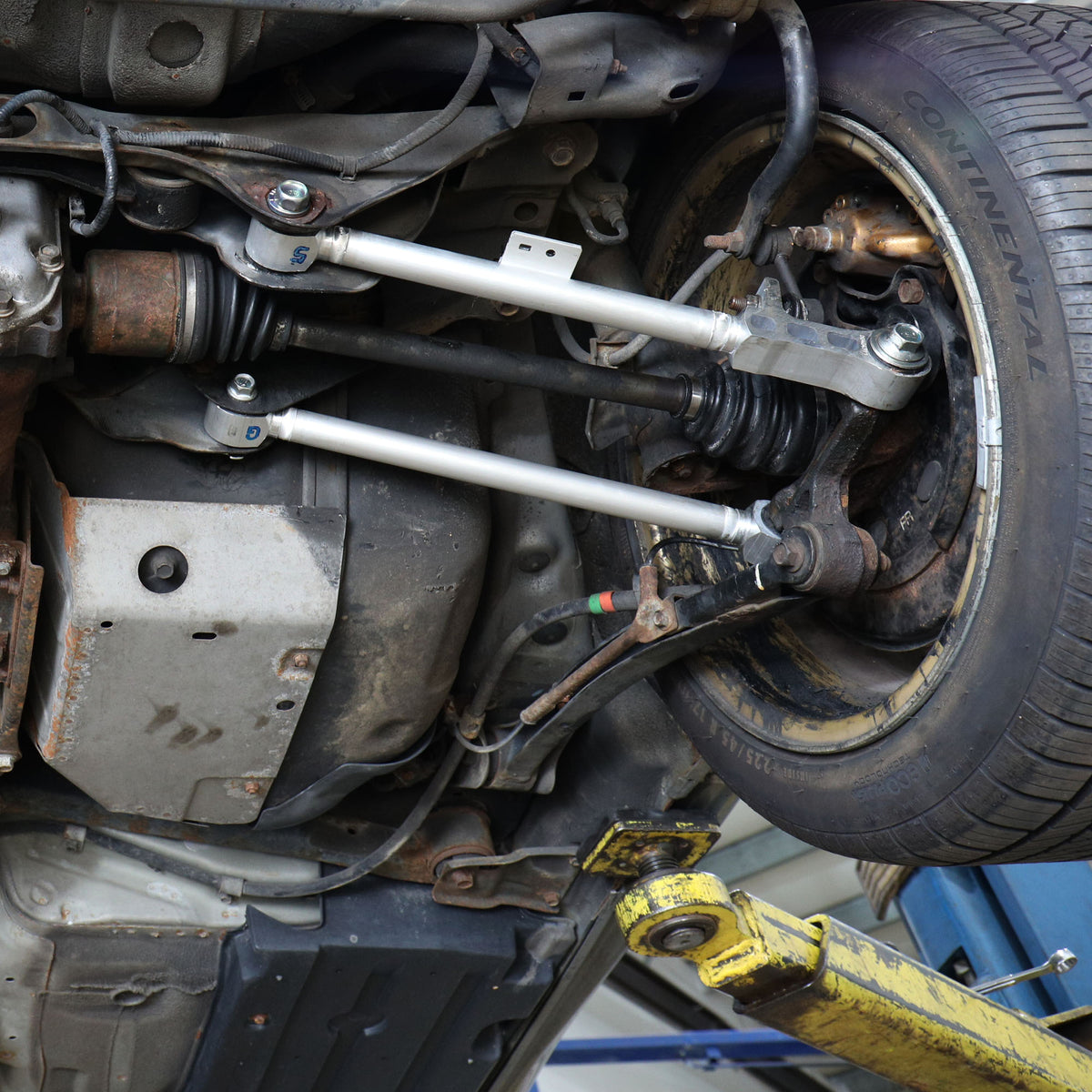 Subaru OEM Lateral Links 2004-2007 STI