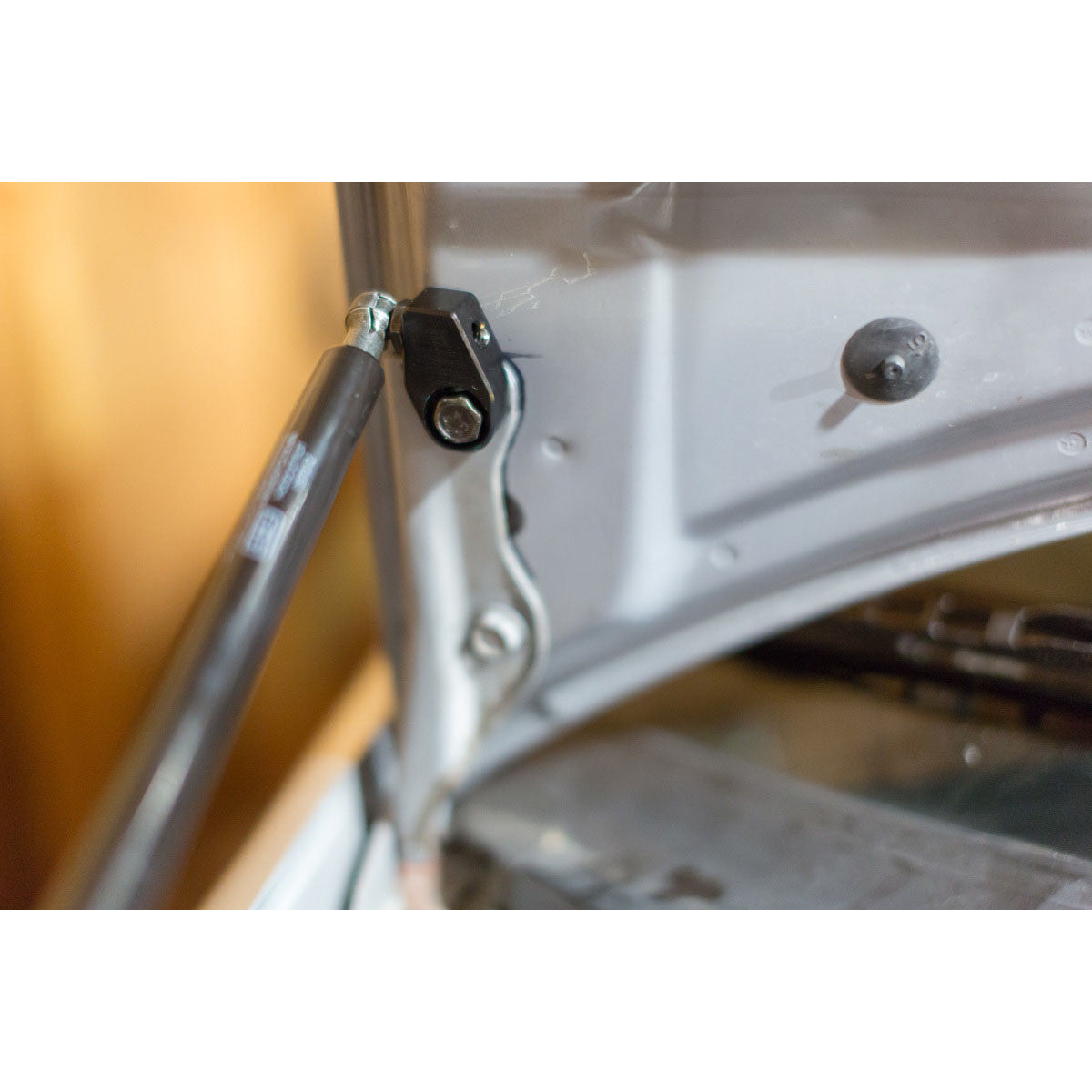 GrimmSpeed High-Lift Hood Struts 2002-2007 WRX/STI