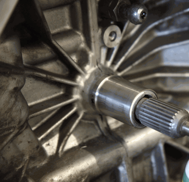 Transmission Snout Repair Kit 2.5 Forester XT